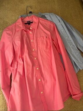 Tommy Hilfiger women’s  Coral Pink Long-Sleeve Button-Down Shirt
